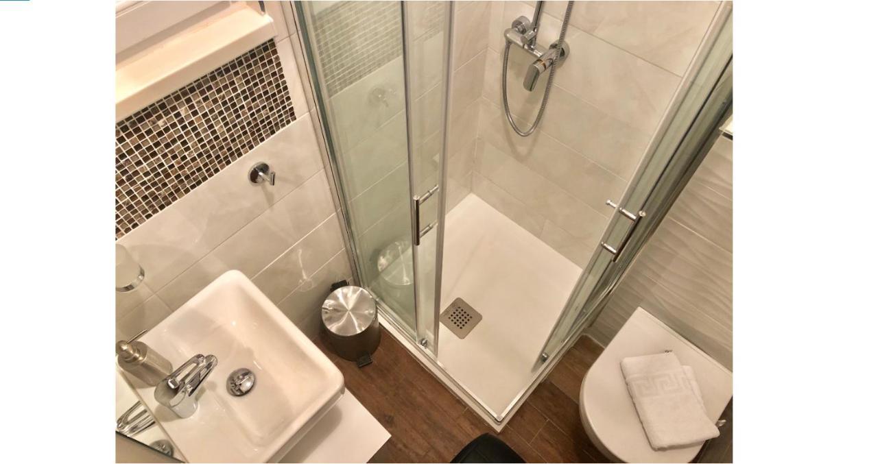 Apartments & Rooms Formenti 스크라딘 외부 사진