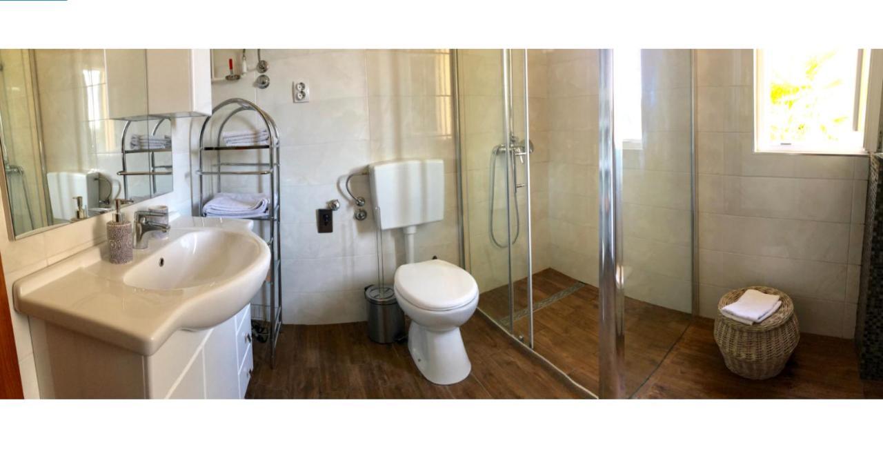 Apartments & Rooms Formenti 스크라딘 외부 사진