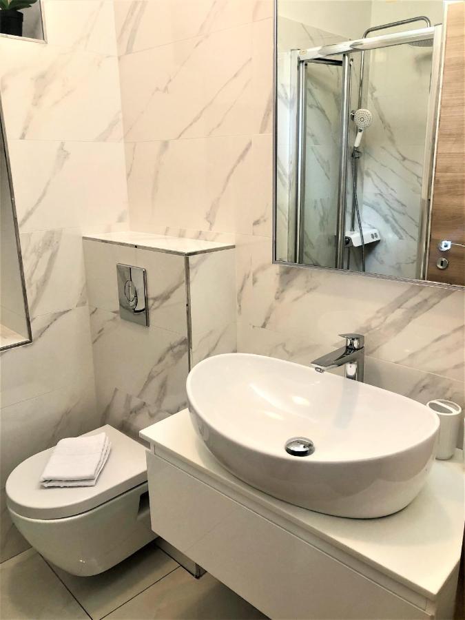 Apartments & Rooms Formenti 스크라딘 외부 사진