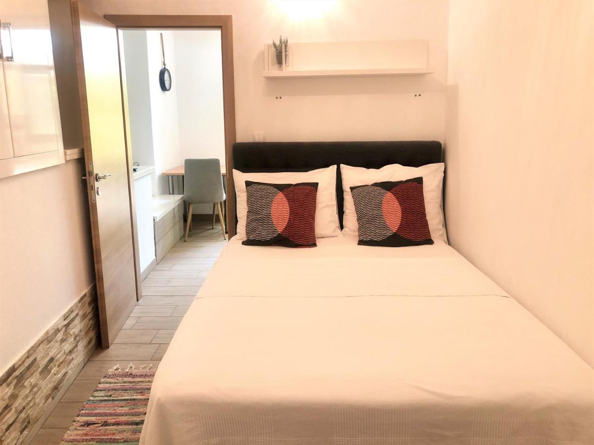 Apartments & Rooms Formenti 스크라딘 외부 사진