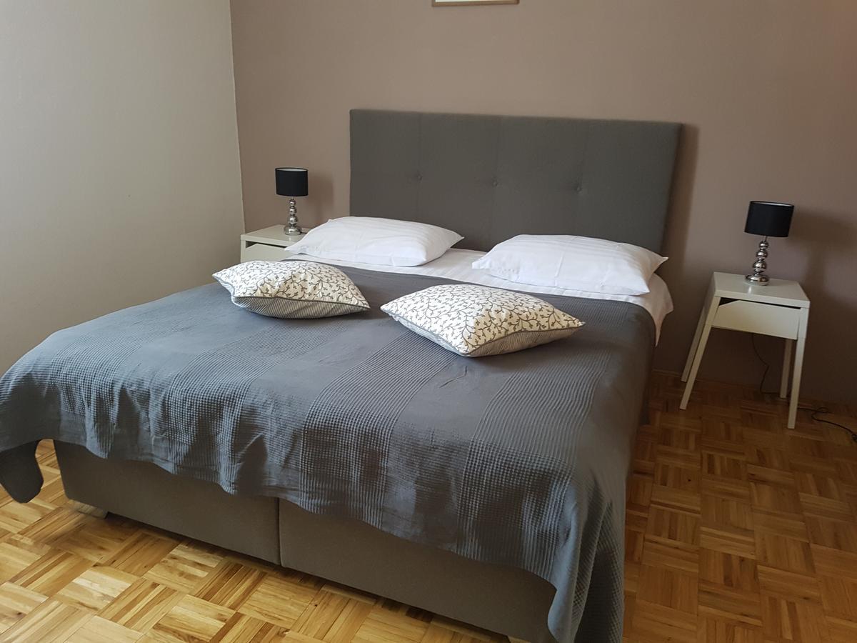Apartments & Rooms Formenti 스크라딘 외부 사진